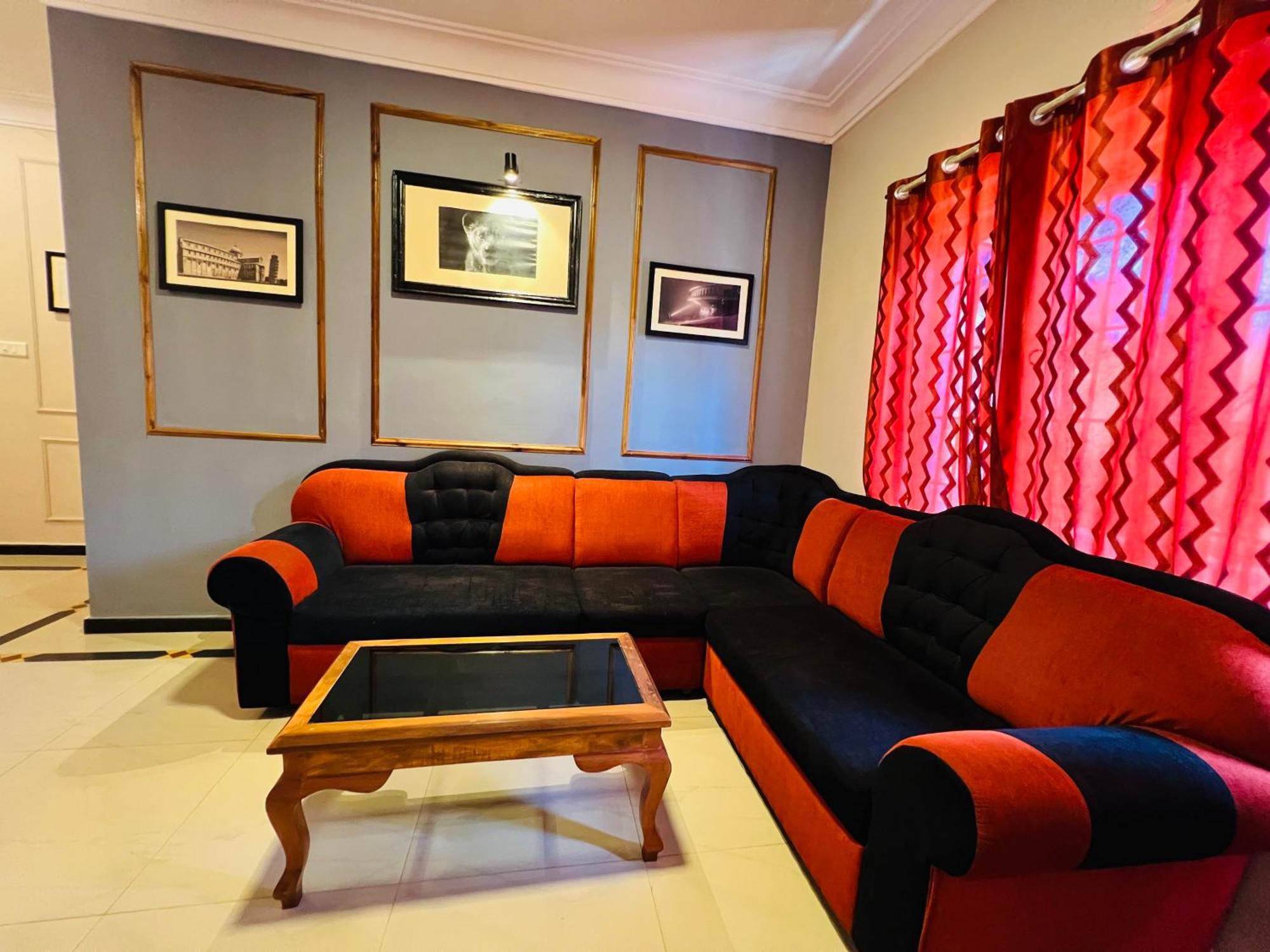 Ganga'S Sri Balaji Cottage Ooty Buitenkant foto